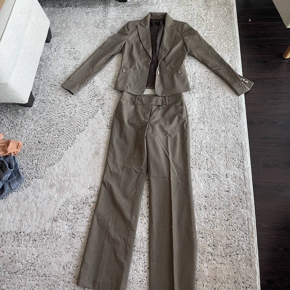 Womens Pantsuit